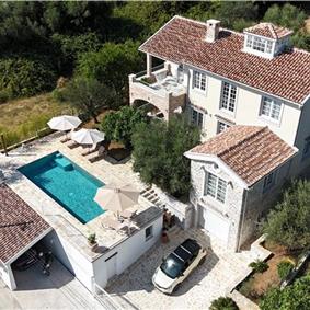 4 bedroom villa with pool and sea views, Kumbor, sleeps 8-10